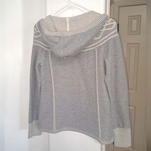 Eddie Bauer Gray Hooded Long Sleeve Sweater Size Small Petite - Picture 3 of 11